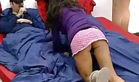 Temía a su esposa con gris xxx video casero en el sofá