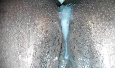 Mamada caseros infieles xxx en la multitud