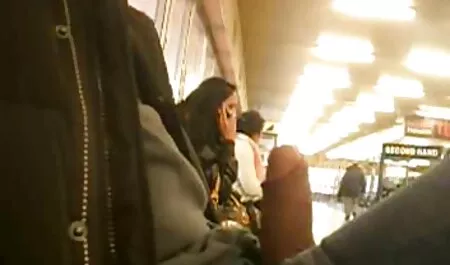 Culo en traje negro con videos sexo casero trios polainas grises y llevarlo lejos