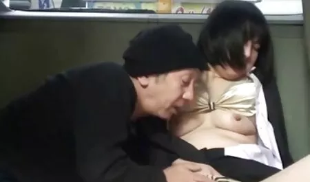 Un modelo famoso para conseguir su videos de srxo casero cuerpo