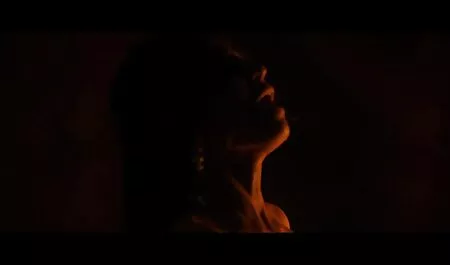 Mujer videos xxx caseros amateur joven masturbándose en cámara