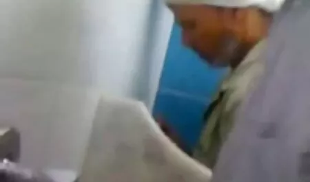 Promiscuo adolescente atornillado sexo casero con señora grande mujeres