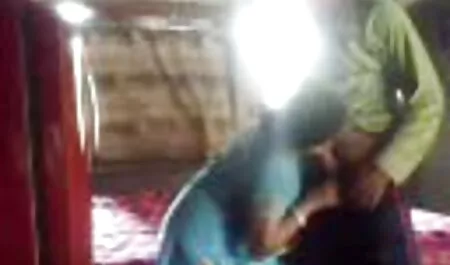Esposa grande grueso culo después divorcio fuente corriente y digitación Masturbación videos xxx caseros gratis