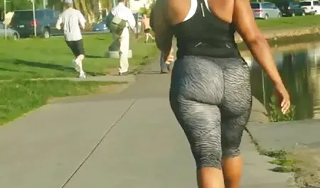 Engañando a su marido sexo casero amas de casa con el jardinero