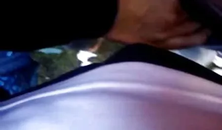 Ella siempre video porno casero real trabaja con todos los agujeros con los clientes